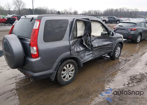 2005 Honda Cr-V Se z USA, uszkodzony, nr VIN JHLRD78955C005131